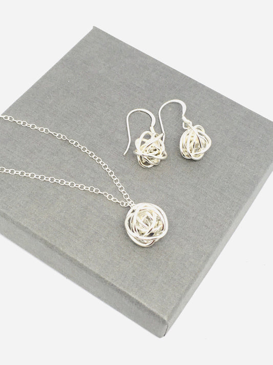 Sterling silver love knot jewellery set