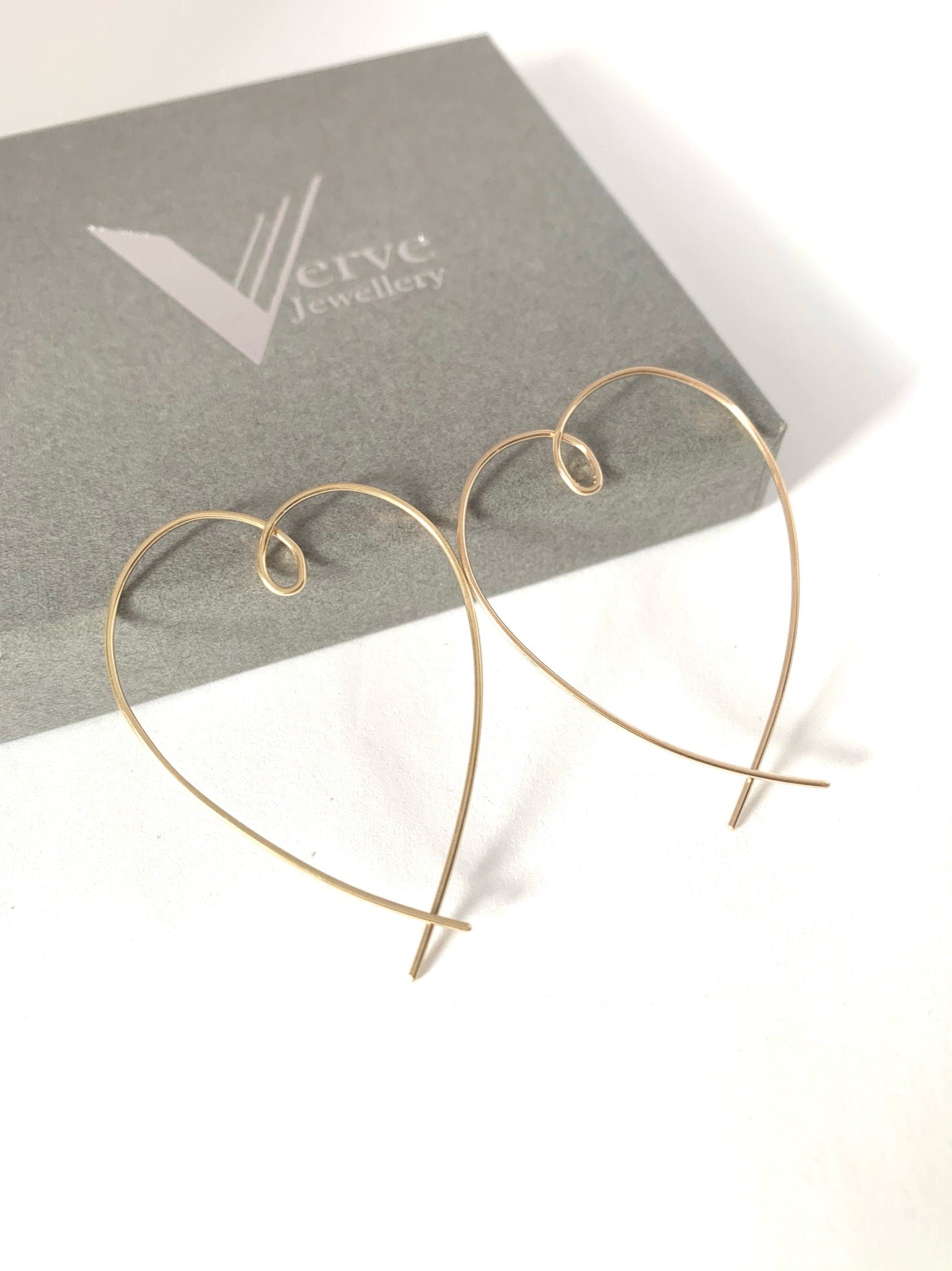 Gold heart threaders earrings